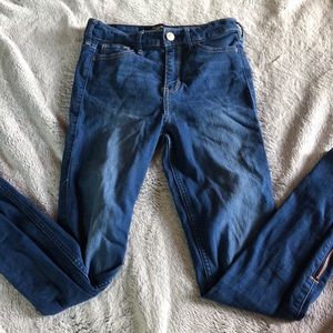 Hollister highrise crop jeans 0 (w24)